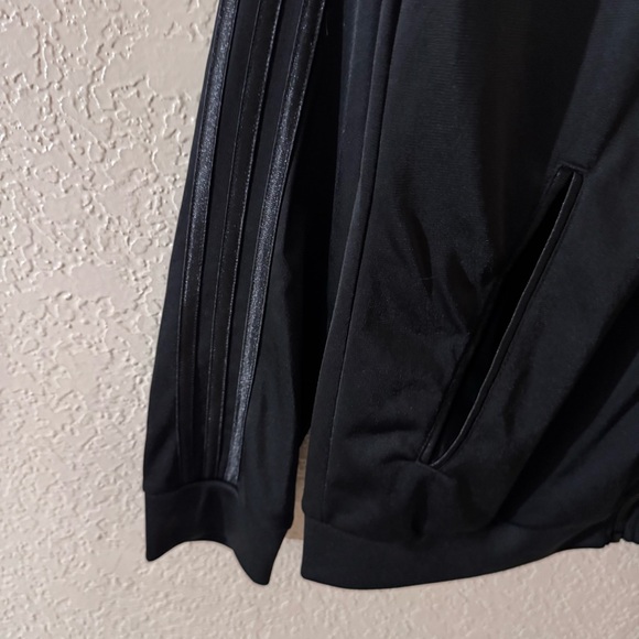 Adidas Women’s Black Track Jacket Size Medium - Picture 4 of 10